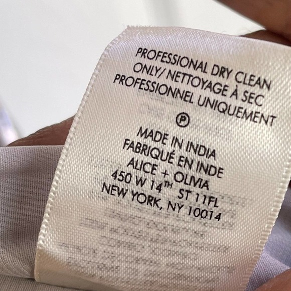 New York Alice + Olivia Silver Sequin Wrap Midi Dress Size 8 - Picture 12 of 12